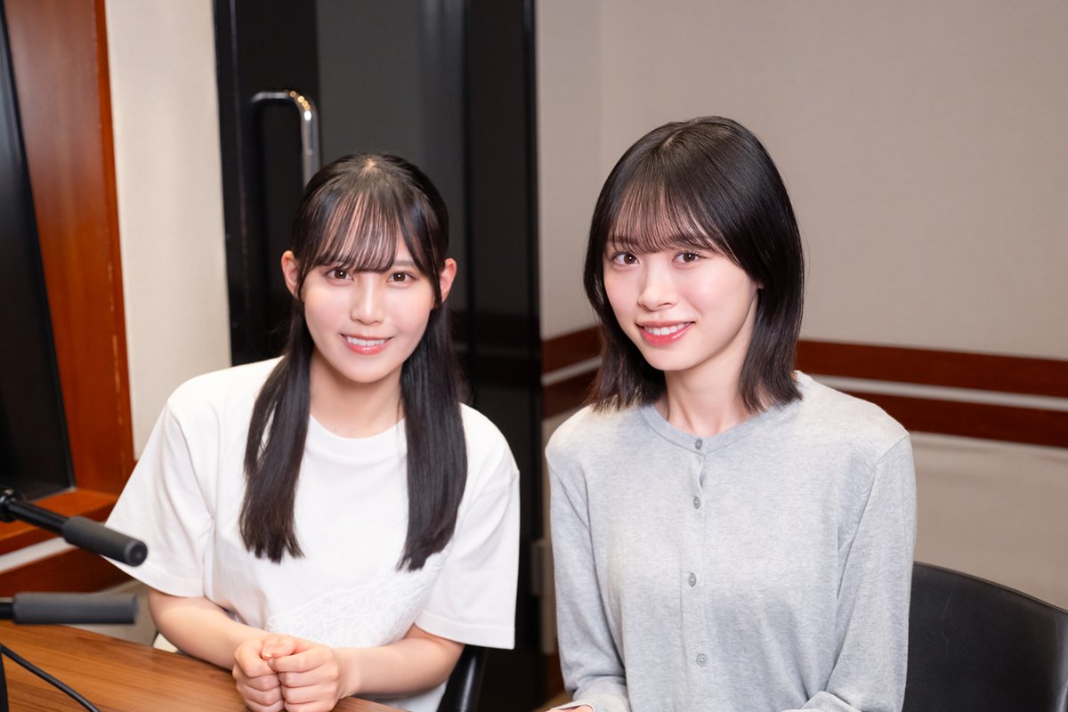 hinatazaka46's tweet photo. 本日7月3日(金)11:30〜放送の
TOKYOFM「ローソン presents 日向坂46のほっとひといき！」に

#髙橋未来虹 #松尾桜 が出演いたします📻✨

ぜひお聴きください🍵
https://t.co/ElWN5mYOhc

#ローソン
#ほっとひといき
#日向坂46 https://t.co/ENZk8NKVdM