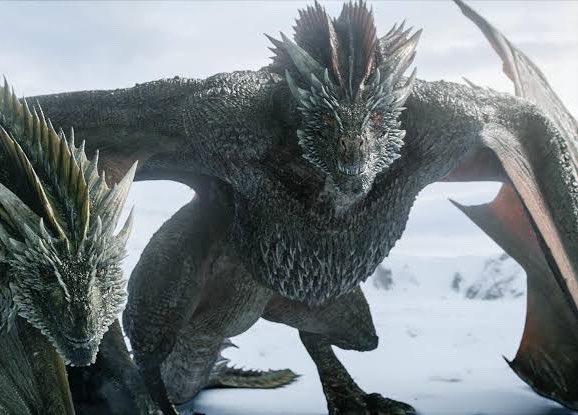 SiezerW's tweet photo. Drogon at 6 is almost as big as Vhagar at 180.

Could Drogon outgrow even Balerion, the Black Dread? https://t.co/M0Dn0hYtmB