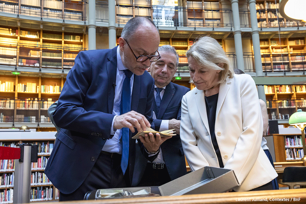laBnF's tweet photo. Le fonds d’archives contenant la plus grande partie des manuscrits d’Albert Camus a été acquis par l’Etat et a rejoint les collections du département des manuscrits de @laBnF 👇
https://t.co/GW0uTRnmva https://t.co/pmK04ZDDYk
