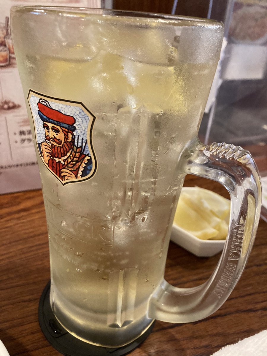 yoidoremoris's tweet photo. 金曜を目前に補給ポイントへ… https://t.co/zDbhX6dMiC