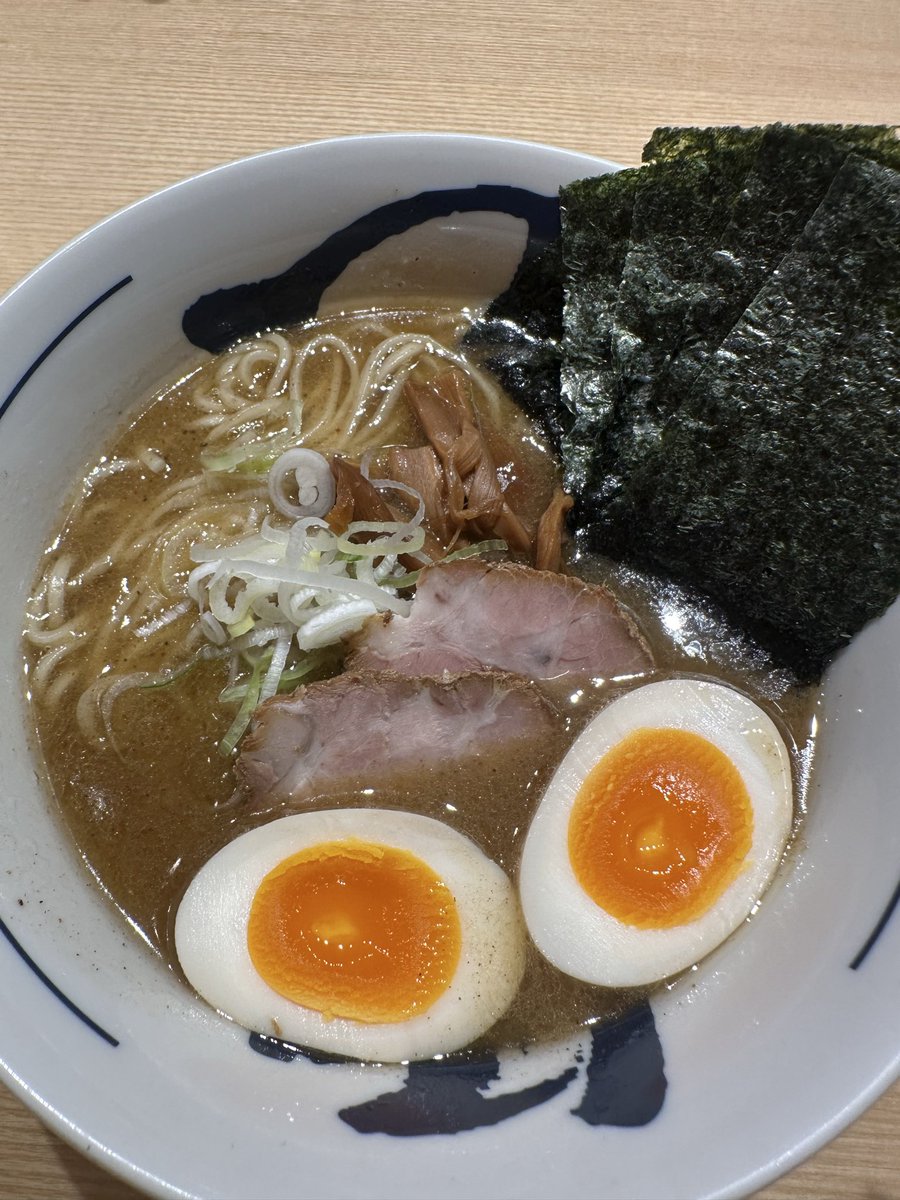 pacchiab8's tweet photo. いし川行った方が5000倍良かった https://t.co/7Q4NzwJ5Wo