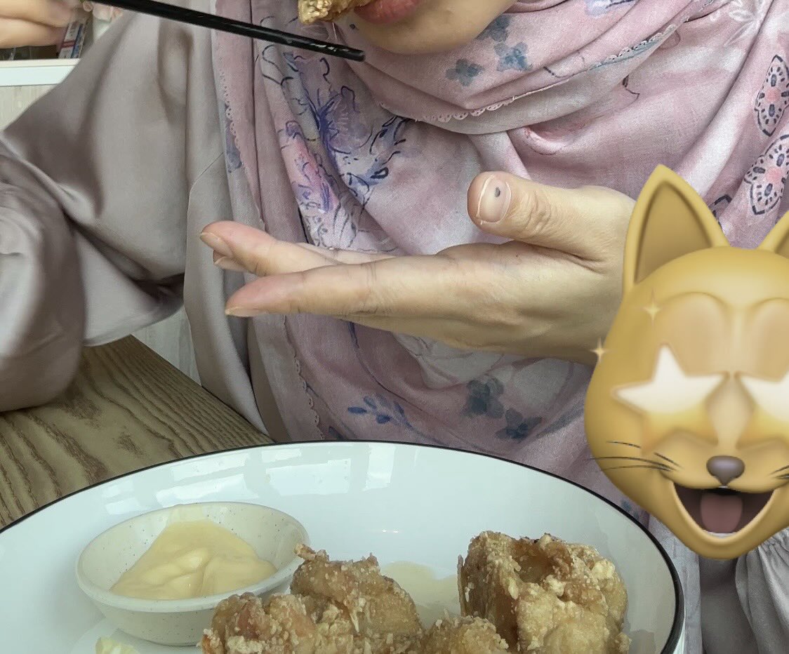 hangpimanna's tweet photo. FINALLY‼️ di CYBERJAYA ada makanan Jepun yg betul² sedap &amp; affordable!!! 

Dan lagi owner Muslim yg pernah study di Jepun😭❤️❤️❤️❤️❤️❤️

やっっっとサイバージャヤでも
美味しくて尚且つお財布に優しい日本食が
食べられるようになった〜！！！ https://t.co/QflwvMlrTA