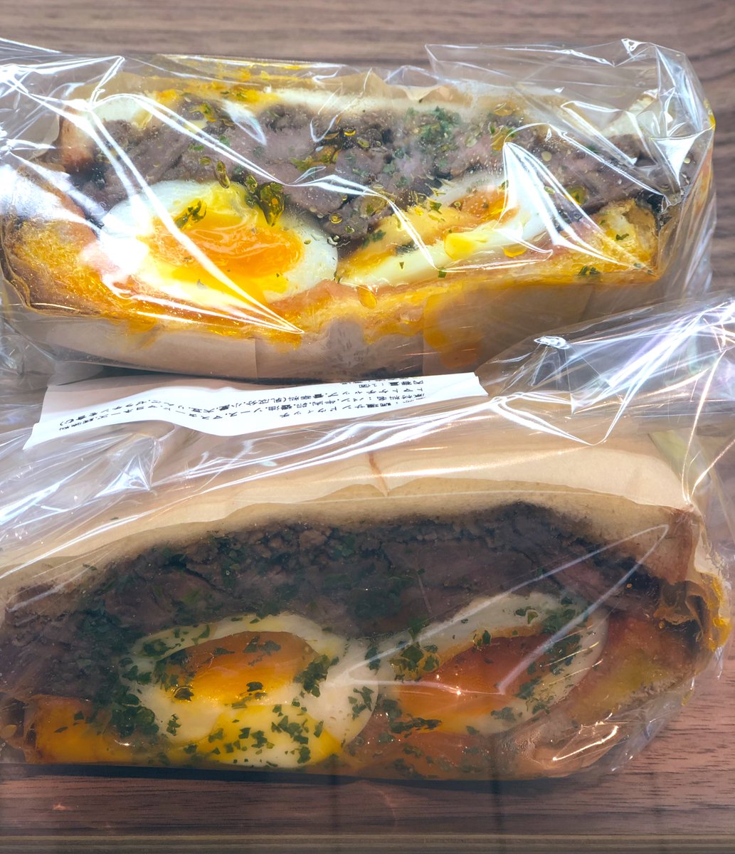 FoodshowEDGE's tweet photo. \ ✨イベント店舗 商品情報 ✨ /
B2F #stabler
タコスミートサンドをご紹介!
✨希少部位『さがり』のスジミンチ
✨100%使用のタコスミートサンド!
✨ブームになるサンドイッチが
✨HEAD LINE より出店中🥳✨
会期 ~7/15
#東急フードショーエッジ
#渋谷スクランブルスクエア #サンドイッチ https://t.co/pOCN3sCiSO
