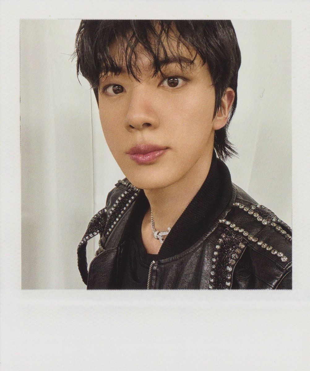 btsfancafe__twt's tweet photo. [scan] ARIRANG - 613 Limited Edition Vinyl - Polaroid Set (1/2)  

#BTS #방탄소년단 #BTS_ARIRANG https://t.co/pDnuw7BpX9