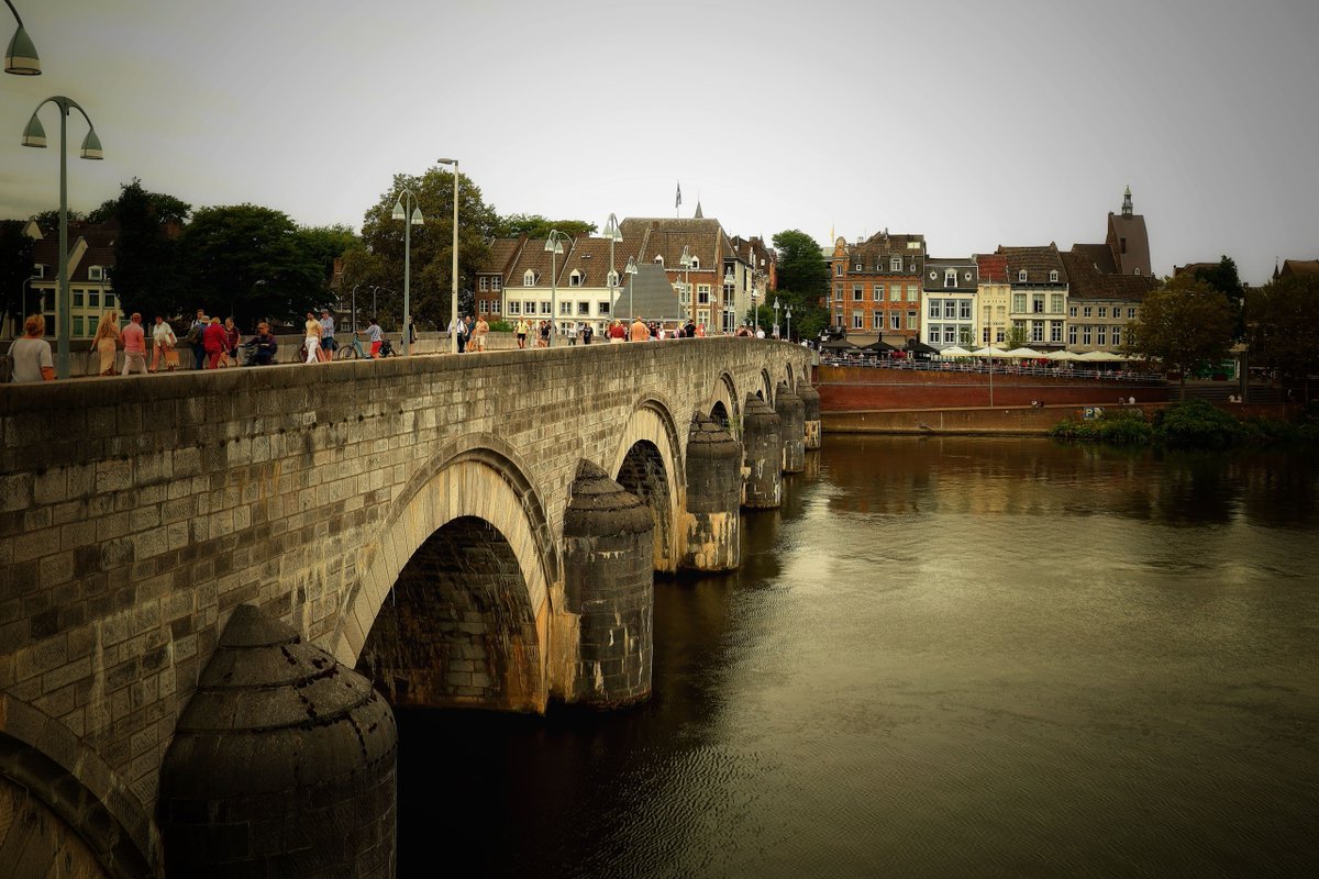 ploneconf's tweet photo. 🎟️ Ticket sales are LIVE! Plone Conference 2026 is happening in Maastricht. Grab your ticket before you do anything else. 
👉 https://t.co/BODEuD587r

Got your ticket? Great. Now the fun part: getting yourself to Maastricht. ✈️

#PloneConf2026 #Plone #OpenSource #Travel https://t.co/45N2Kuyywo