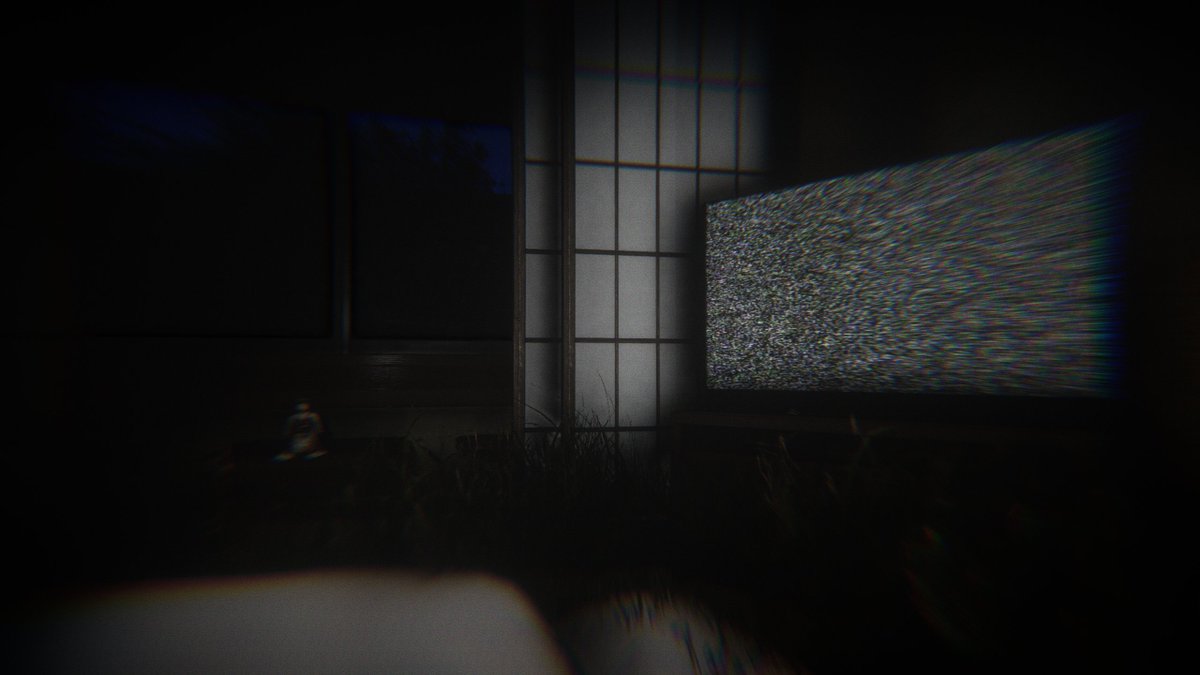 coyote_30_vrc's tweet photo. ワールド:仄暗いその隙間から
推定時間:15分~30分
推奨人数:1人~4人
Quest:×

怖さレベル:★★★★★
おすすめ度:★★★★★
荒れた旅館で鍵を探す脱出ホラワ
雰囲気もビックリも怖すぎる…！（音量注意）

URL↓
https://t.co/e2j1XpKI0y

#VRC #VRCホラー
#VRChat_world紹介 https://t.co/hn1cmhyH3E