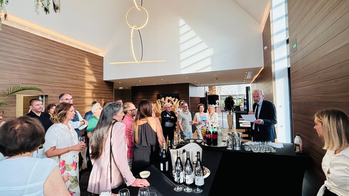 CPME95's tweet photo. [Retour sur le Dîner des Mandataires - 30.06.2026] 🏛️ 

Mardi soir, Les Entrepreneurs Val d'Oise ont eu le plaisir de réunir leurs mandataires à l'occasion d'un dîner convivial au Le Domaine des Vanneaux.

https://t.co/0faZ2ftudB https://t.co/LqElaltnHB