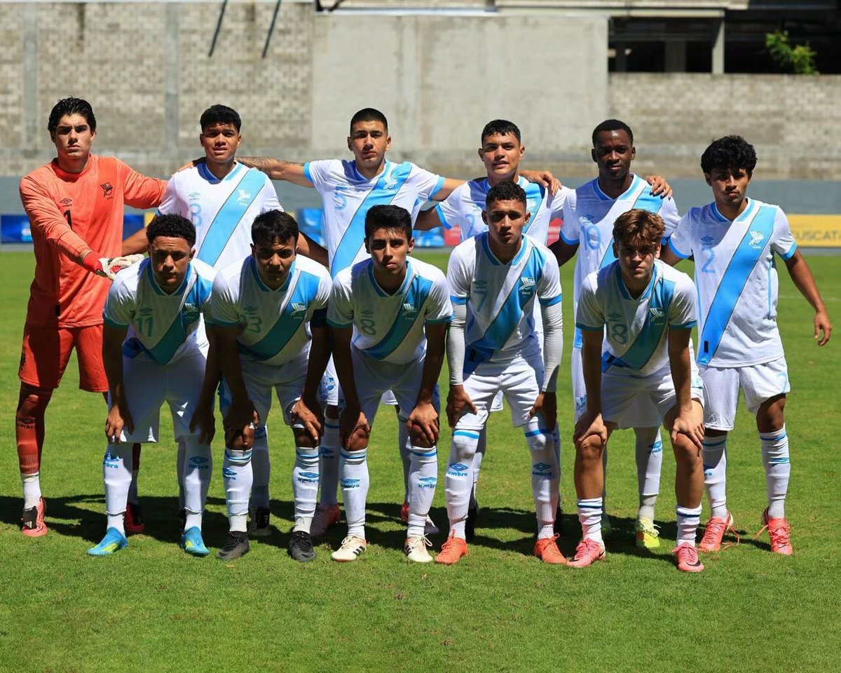 CdtCantera's tweet photo. 🌐 Duvan Ruano completa su preparación junto a @fedefut_oficial Sub-20 🇬🇹 para el Campeonato @Concacaf Sub-20 que se disputa este verano en México 🇲🇽.

📷 #SelecciónGuatemala

#CanteraCDT @CDTOficial #TanNuestro https://t.co/MTyV96LfIV