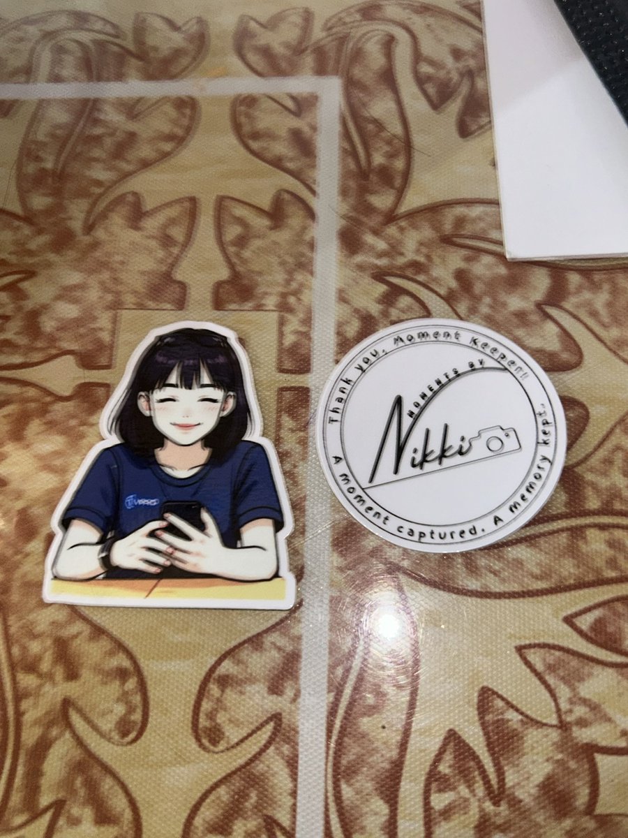 nvtxqa's tweet photo. nalimutann ko yung stickerr hehe https://t.co/tnEXuJmGGy