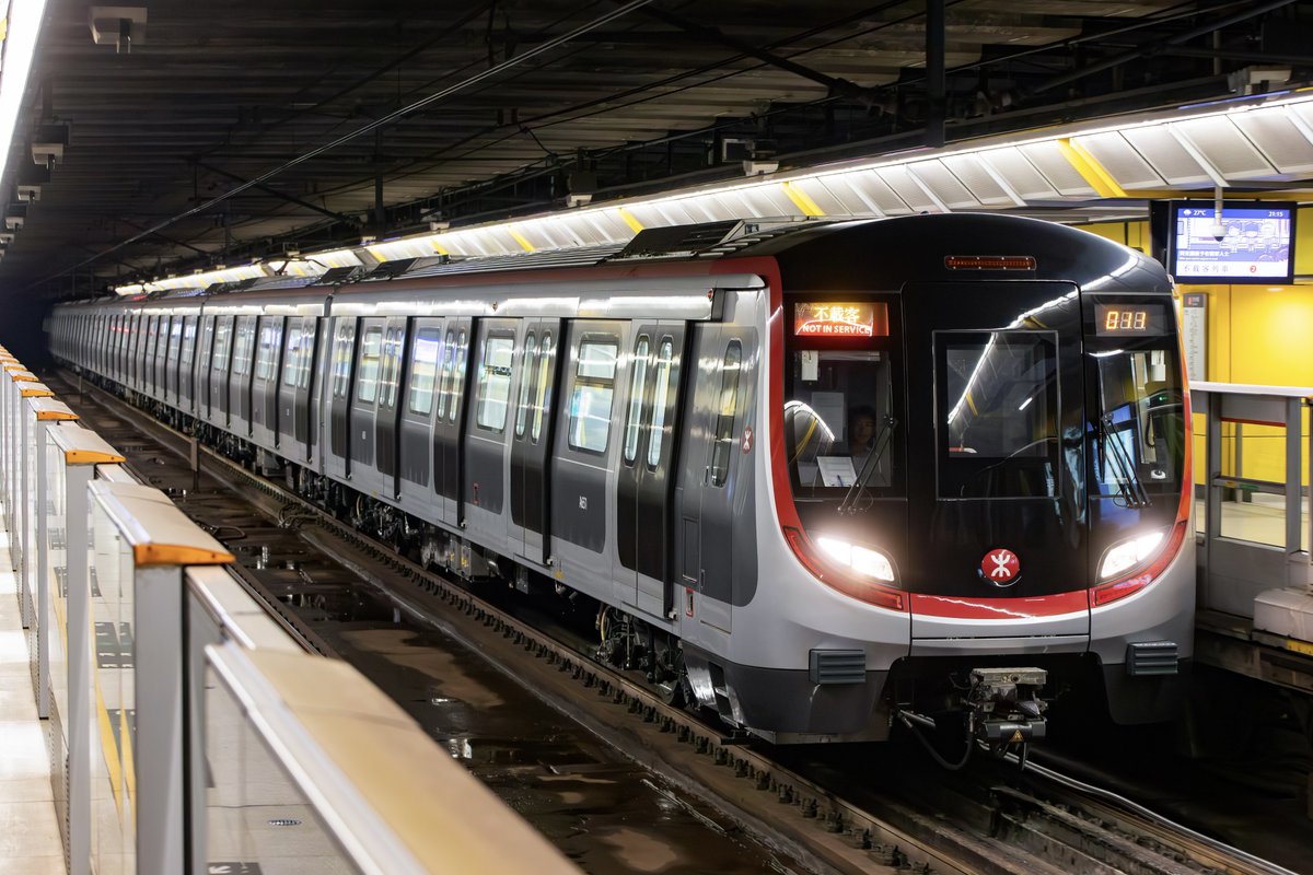 K0RAIL_10_426's tweet photo. 6/26~28
荃灣綫CBTC 現車試驗

T11-1,2,3：A651-A652

荃灣綫で新型Q-trainの試運転があるとの事で撮影。3日間で3往復×4行路実施されましたが、いずれも表示は不載客(回送)、、、
果たして試車表示を撮れる日は来るんでしょうか。 https://t.co/2vLO44SKB3