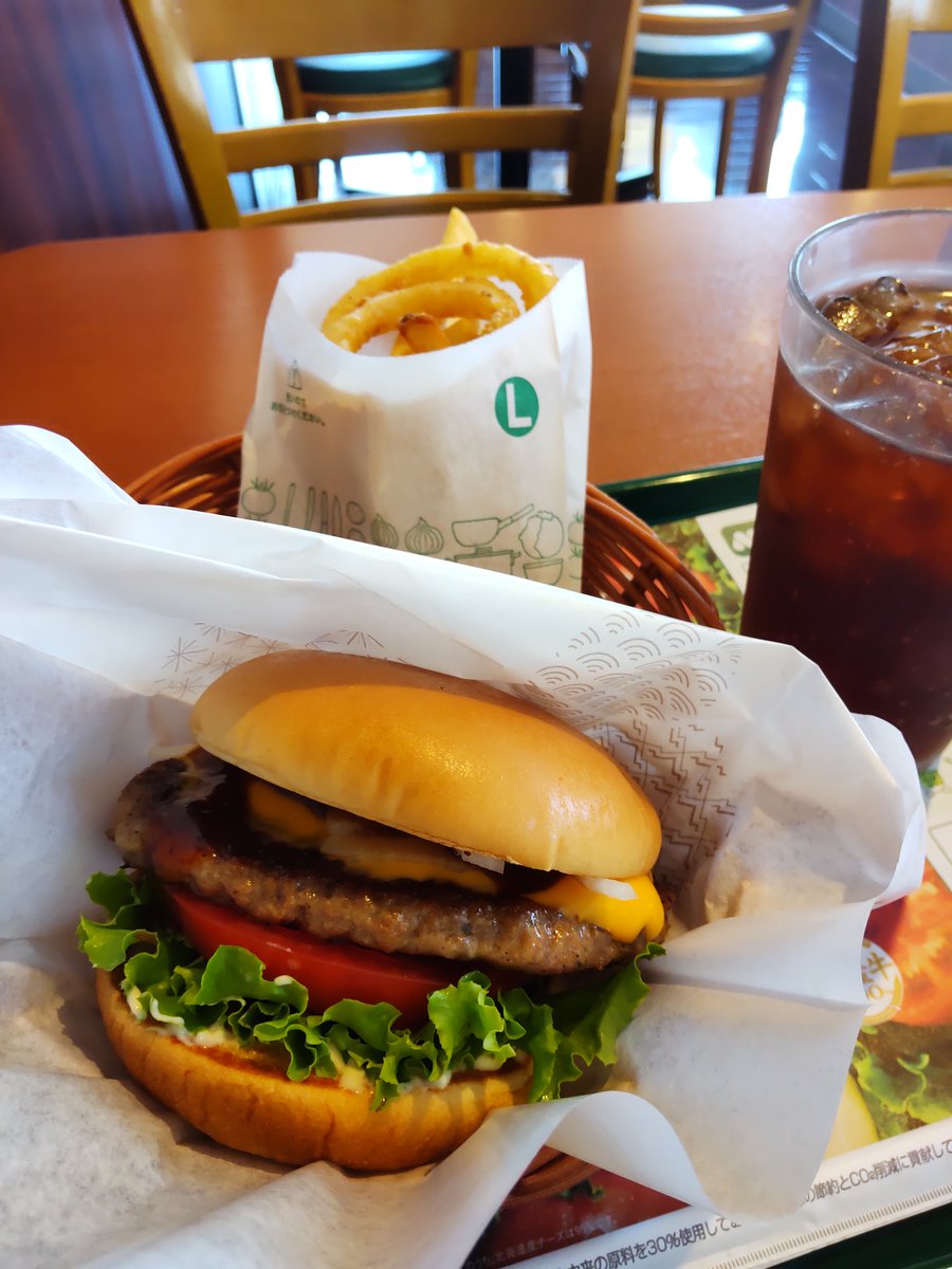 sta_9779's tweet photo. 最近の外食コレクション https://t.co/xj4iVDwr8E