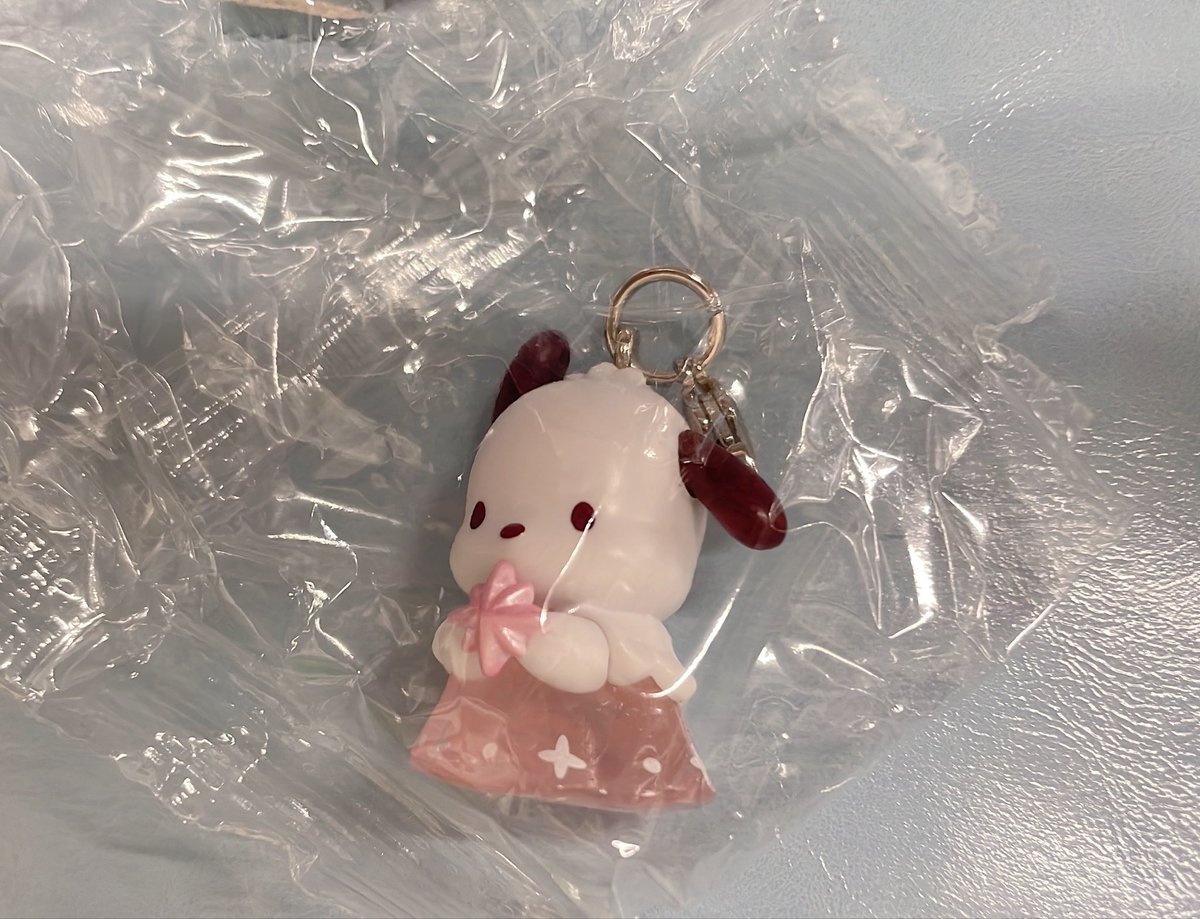 Hiuchan_000's tweet photo. 【交換】サンリオキャラクターズ 星色天使チャーム キャンディピンクver. ガチャガチャ 

《譲》 ポチャッコ

《求》シナモン　シナモロール

郵送交換希望です。
検索からでもお気軽にお声がけください。よろしくお願い致します(⁎ᴗ͈ˬᴗ͈⁎) https://t.co/smJmPtJI6X