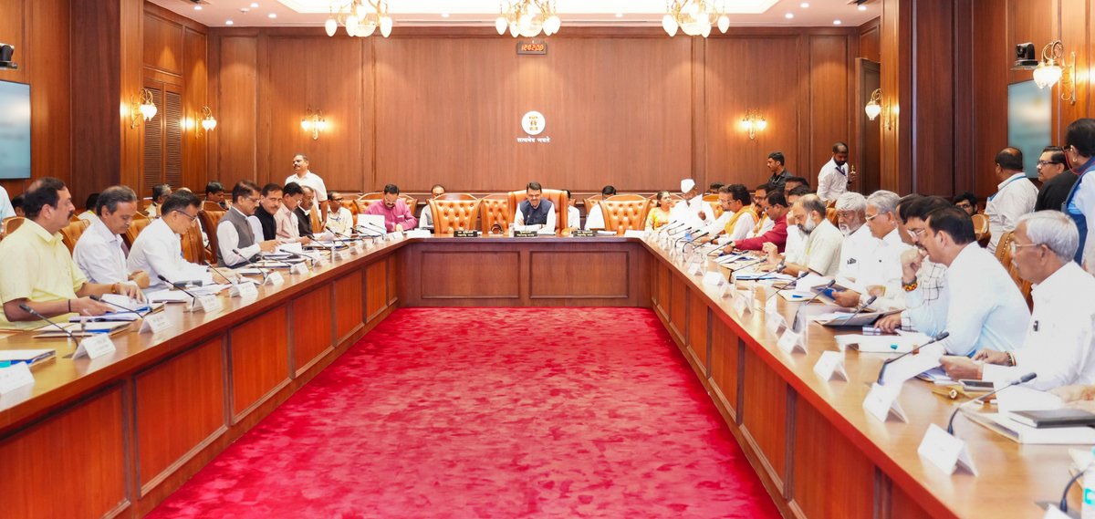 CMOMaharashtra's tweet photo. 🔸CM Devendra Fadnavis chairs the 52nd meeting of the Maharashtra State Tribes Advisory Council. 
Minister Dr. Ashok Uike, Minister Narhari Zirwal, Members of the State Legislature and senior officials were present. 

🔸मुख्यमंत्री देवेंद्र फडणवीस यांच्या अध्यक्षतेखाली महाराष्ट्र राज्य जनजाती सल्लागार परिषदेची 52 वी बैठक. 
यावेळी मंत्री डॉ. अशोक उईके, मंत्री नरहरी झिरवाळ, इतर आमदार व वरिष्ठ अधिकारी उपस्थित होते. 
 
🔸मुख्यमंत्री देवेंद्र फडणवीस इनकी अध्यक्षता में महाराष्ट्र राज्य जनजातीय सलाहकार परिषद की 52वीं बैठक। 
इस अवसर पर मंत्री डॉ. अशोक उईके, मंत्री नरहरी झिरवाल, विधायकगण एवं वरिष्ठ अधिकारी उपस्थित थे। 

🕛 12.05pm | 2-7-2026📍Vidhan Bhavan, Mumbai | दु. १२.०५ वा. | २-७-२०२६📍विधान भवन, मुंबई. 

@Dev_Fadnavis @drashokuike_mla @Narhari_Zirwal
#Maharashtra #DevendraFadnavis #TribalDevelopment