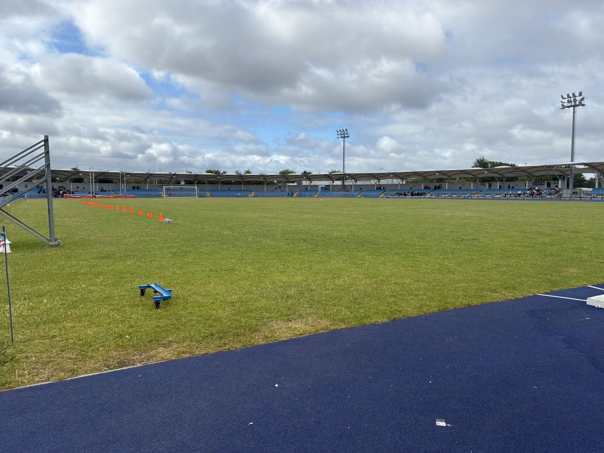 DixonsAcademies's tweet photo. Today is our trust wide athletics championships at Manchester Regional Arena! A fantastic competition of sport for our students 🏃🏃‍♀️✨

#DixonsAthleticsChampionships https://t.co/0Ij34Loeod