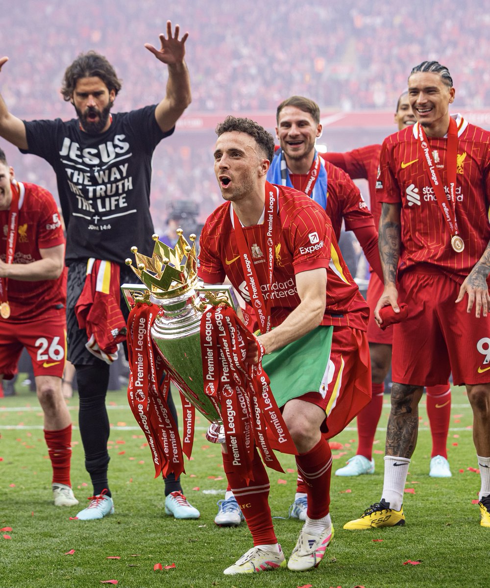 TheRedmenTV's tweet photo. One year without Diogo Jota.

Players are often remembered for the goals they scored or the trophies they won. Diogo will always be remembered for something even greater...the joy he brought.

Every press, every run, every finish, every celebration. He played with a passion that embodied what it means to represent LFC, and he created memories that will live with supporters forever.

Time may have passed, but the songs haven't faded, the memories haven't dimmed.

Forever Our Number 20. Forever One Of Us. Forever In Our Hearts. 

Rest in peace, Diogo ❤️

You'll Never Walk Alone.