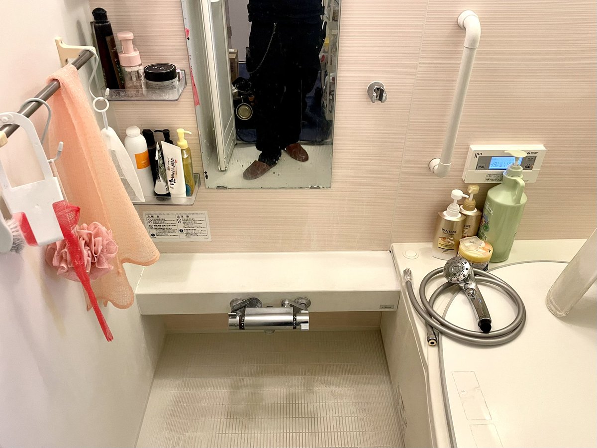 herojiro39's tweet photo. （株）タバタコーポレーション
https://t.co/Odckgxftga

#浴室蛇口交換 工事をさせて
いただく運びとなりました

誠にありがとうございました😊

#水道修理 #水道工事 #浴室蛇口修理 #浴室蛇口水漏れ #埼玉県越谷市 https://t.co/fh8SE7pwCb