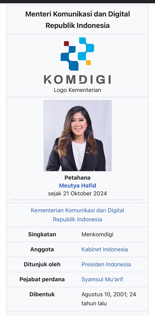 satirnesia's tweet photo. cintailah produk luar negri, apaan itu produk lokal 🤮 https://t.co/3UdzWhYC6T