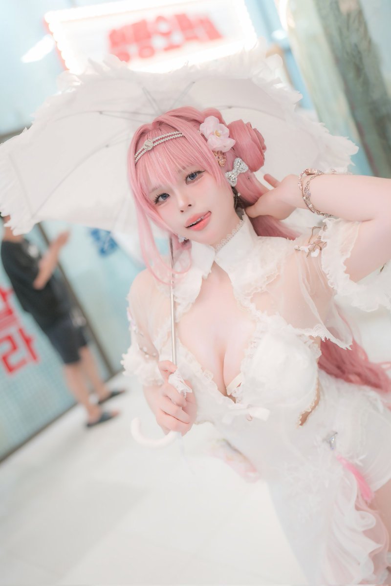 muad486's tweet photo. #NIKKEcosplay 
#도로시
@yr_jina 
. https://t.co/bi7XWK0DQH