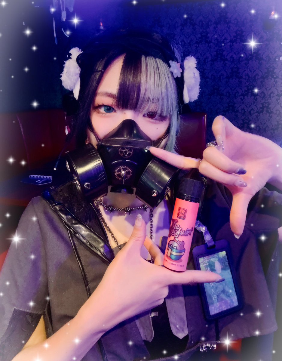 shj_akiba's tweet photo. 本日のおすすめ #VAPE はこちら❣️

 #MonstaVape👾のヨーグルト味🐮✨️
まろやかな甘みとどこか懐かしい駄菓子の風味が楽しめるフレーバーです♪

#VAPEfusion にはWhitleyNeillのピーチジン🥂✨️
ソーダ割りやトニックの酸味と合わせるのがおすすめです🖤⟡.·

 #聖氷女教会 https://t.co/Jnimc4QIig