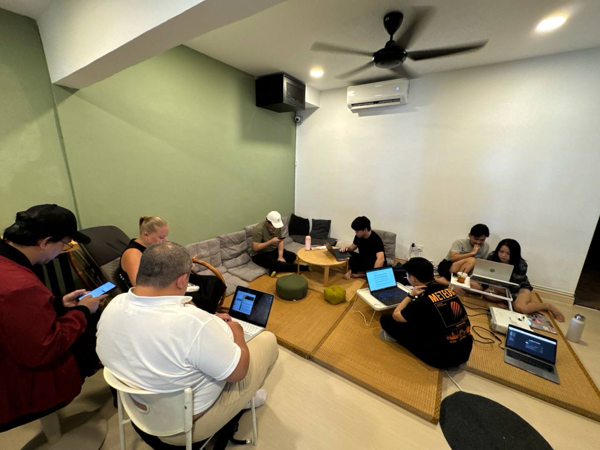 WPReadingClub's tweet photo. 🇲🇾 KUALA LUMPUR | 27th June | Recap ⚠️

Shoutout to our team in KL for the bomb event last week ✌

‼️TOPIC: Agentic Trading: Intelligence vs. Autonomy - TrueNorth/Minara

Special mention to our:
👉 Host: @jolimmmm from @BlockOffice_  
👉 Space: Ethereum Kuala Lumpur (@ETHKL1) House (thank you @ksk8176012 🙏)

🧠 Thank you for taking time out of your Saturday to get nerdy!

🔜 Want to get involved with the WPRC?

Find our summaries here: https://t.co/7zVf7LxA5R
Follow us on LinkedIn: https://t.co/apjh5TGsIU
Want to join future events? https://t.co/iYNZeg9VzS

------------------------------

🗣️ TOPIC SNAPSHOT:

>> 🧠 #Agentic trading is about #autonomy. AI can analyze, recommend, or fully execute trades—the key question is how much control you give it.

>> ⚖️ #TrueNorth is the brain; @minara is the hands. @get_truenorth focuses on insights, while Minara takes analysis all the way through to execution.

>> 🔐 Custody changes everything. If #AI holds your funds, you gain automation but trade off trust, risk, and regulatory complexity.

#AI #Minara #TrueNorth #AgenticTrading #WPRC