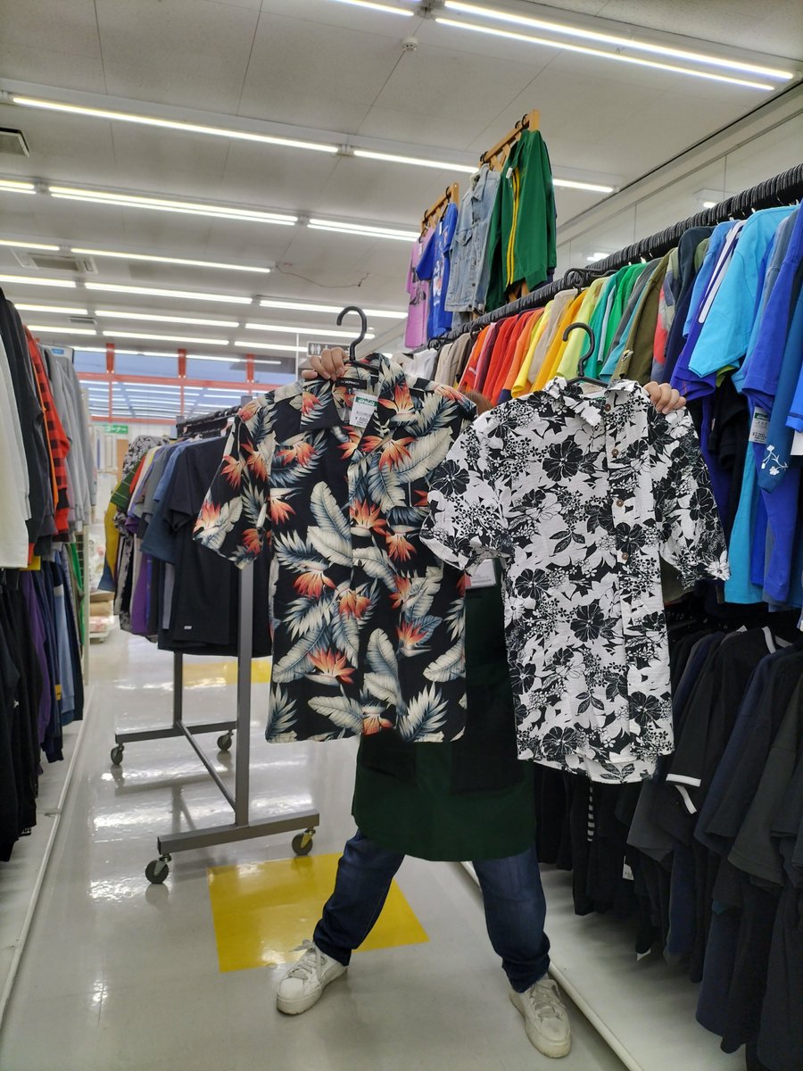 off_ichinoseki's tweet photo. オフハウス一関店です‼️
夏服鋭意品出し中👺👕‼️

そういえばかわいいマトリョーシカが入荷いたしました‼️
今月中にオフモールに掲載されますので、どうぞよろしくお願いいたします✨ https://t.co/Ehsei86ga8