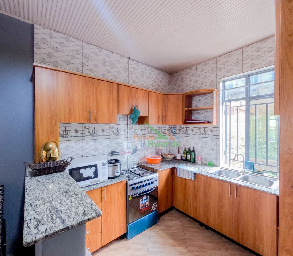 HouseInRwanda's tweet photo. 🏠Nyamata - Karumuna Fully Furnished Apartment for rent🆕

💰Price:20,000 Rwf /Day
🛏️Bedrooms:1
🛀Bathrooms:1
✅Furnished: Yes
🅿️Parking
For more details 👇
https://t.co/O6NBjxmZMx

Contact name:👨‍💼Joshua

#nyamata #apartment #rent #houseinrwanda https://t.co/OqlrQlsKBN