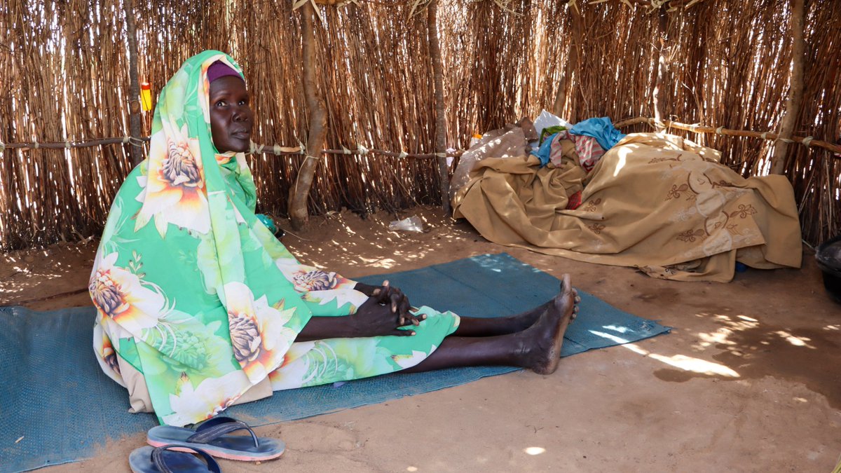 NRC_EAY's tweet photo. Maria fled Khartoum, escaping bombings &amp; hunger.
She reached #SouthSudan with her sister but her husband &amp; children are still trapped in #Sudan.
She hasn't heard from them in over a year.
We are providing support to families in Aweil East.
@OCHASouthSudan @OCHAFunds #SSHF https://t.co/dSRCmaHB0Y