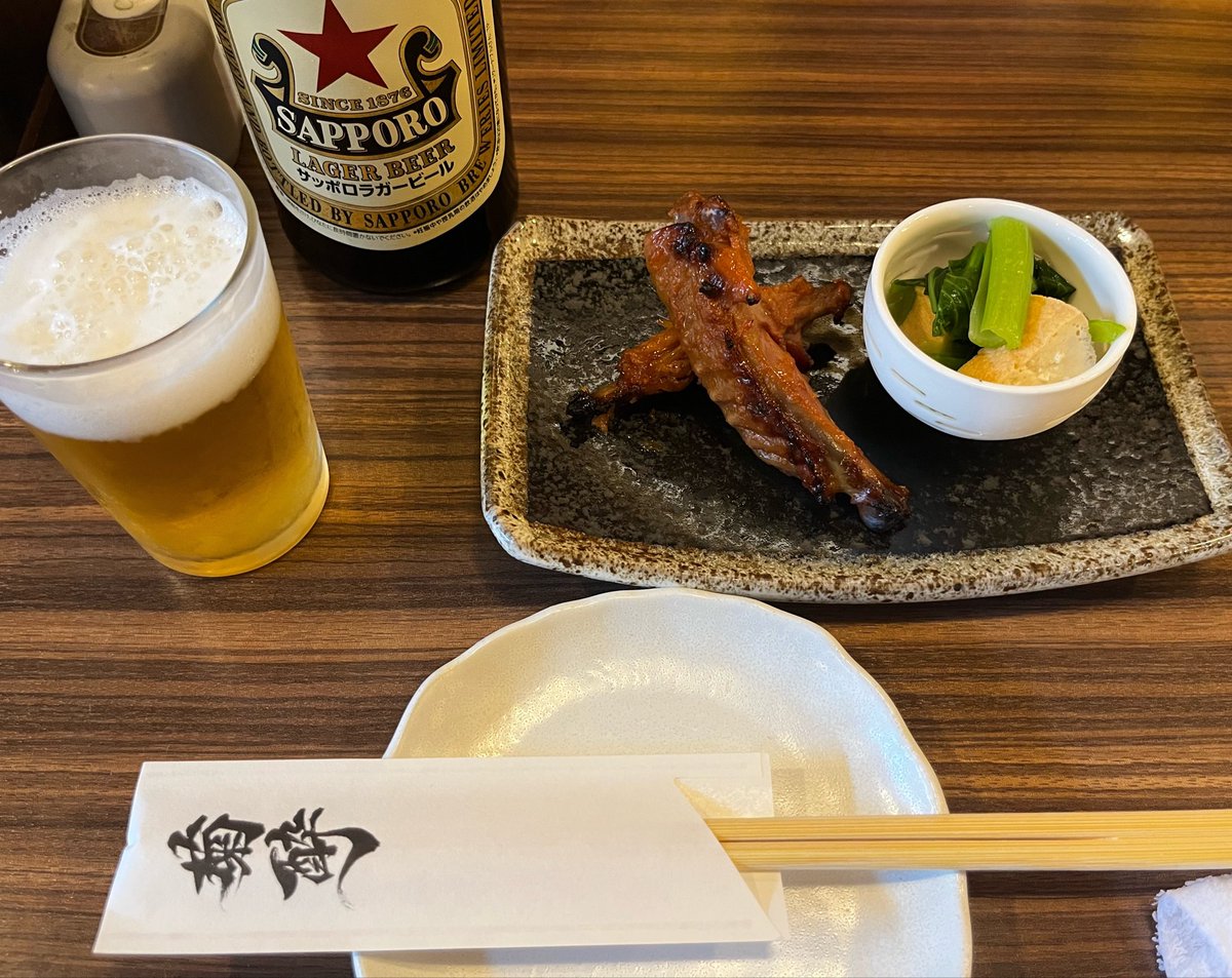 sake_sake_jp's tweet photo. 📍菊酔

鳥刺し美味しかった🤙🏻🤙🏻 https://t.co/erksy3wpj1