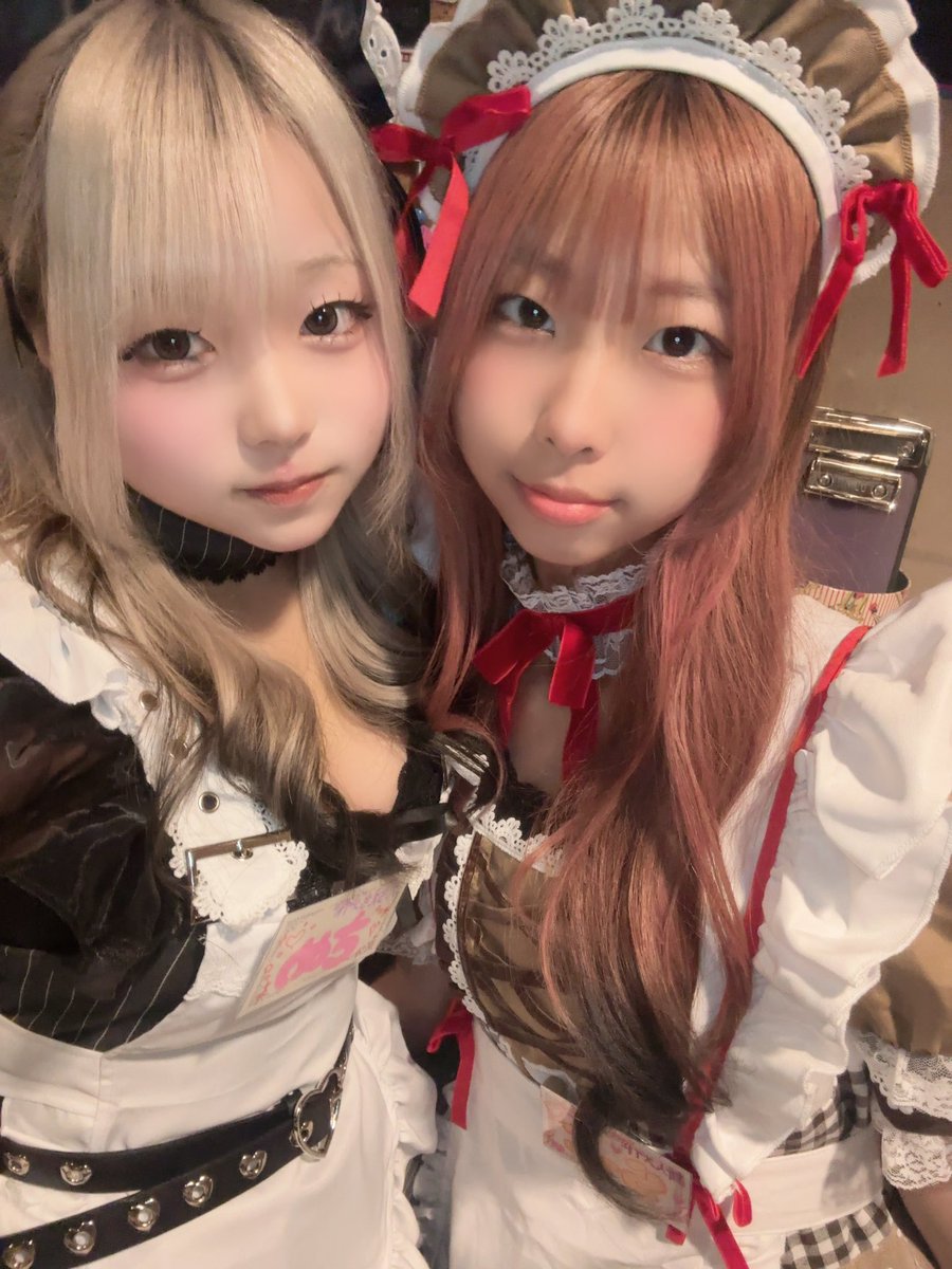 chocolet1128's tweet photo. 🍫本日のメイドちゃん🍫

さめ(@shark06_mide )  20:00 ~ 0:00
らっこ(@seaotter_26 )  20:00 ~ 0:00

ご帰宅お待ちしております❤︎ https://t.co/PBRfaFJQrg