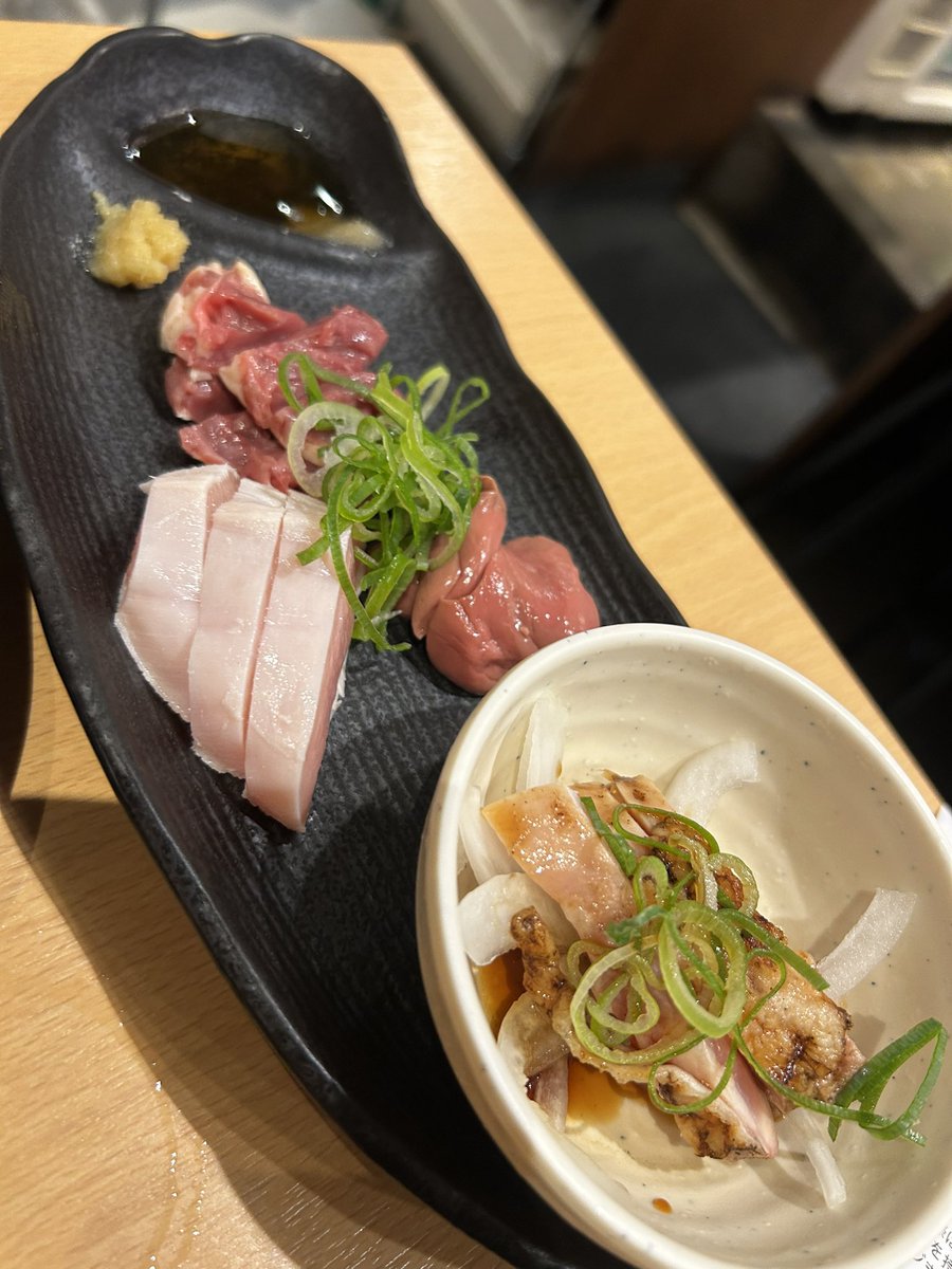 PUBGhetappi's tweet photo. 昨日食べた鳥刺しが美味しかったので今日も食べたい🤤やはり鳥は生に限る… https://t.co/nISppX1xwG