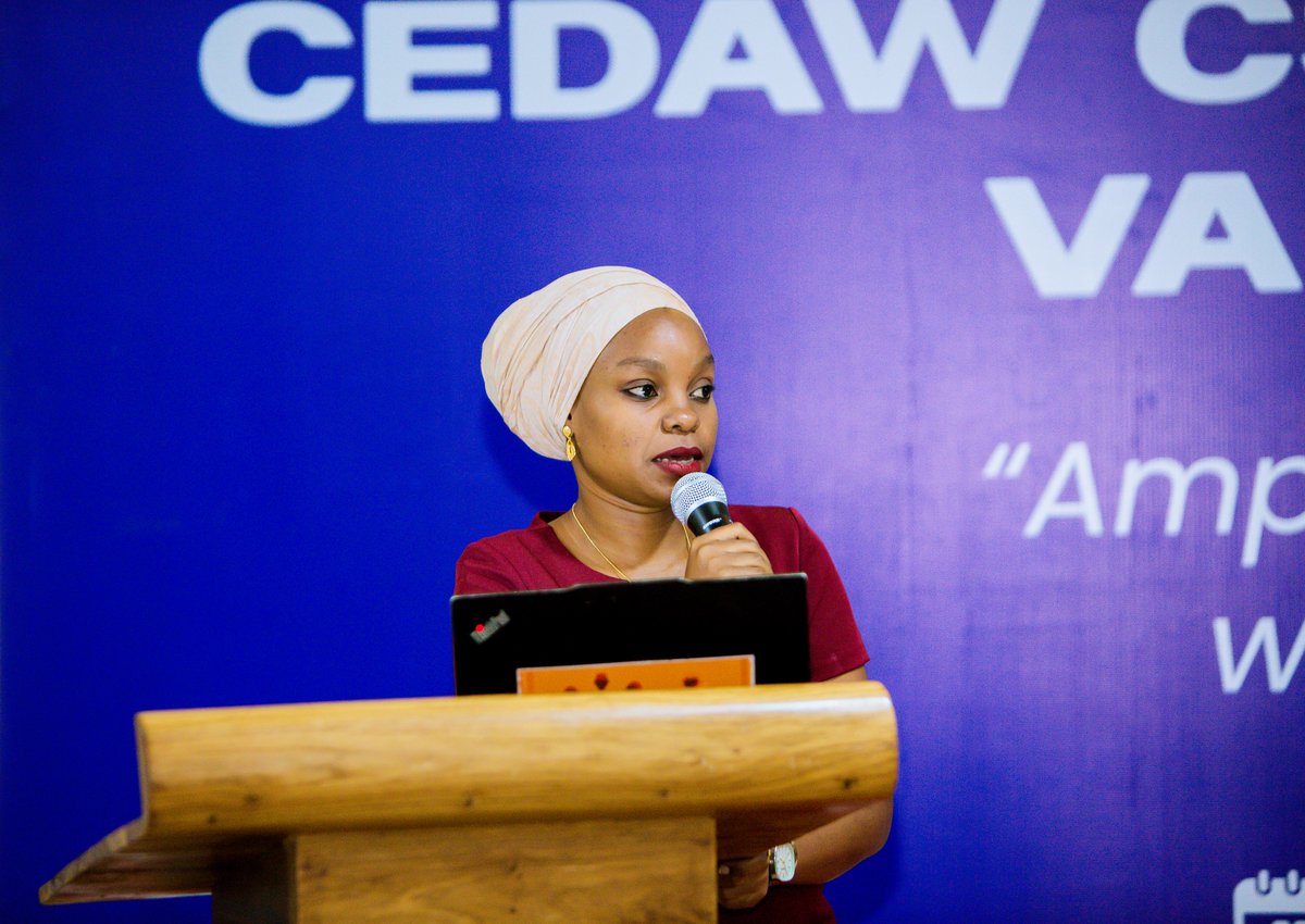 TawlaTZ's tweet photo. Kikao hiki kimeleta pamoja wadau muhimu kutoka Wizara mbalimbali za Serikali na Asasi za Kiraia (CSOs) kwa lengo la kuhakiki taarifa, kuboresha mapendekezo, na kuhakikisha ripoti ya mwisho inaakisi kwa usahihi hali halisi, fursa, na changamoto zinazowakabili wanawake na wasichana nchini.

#UsawaWaKijinsia 
#HakiHainaJinsia