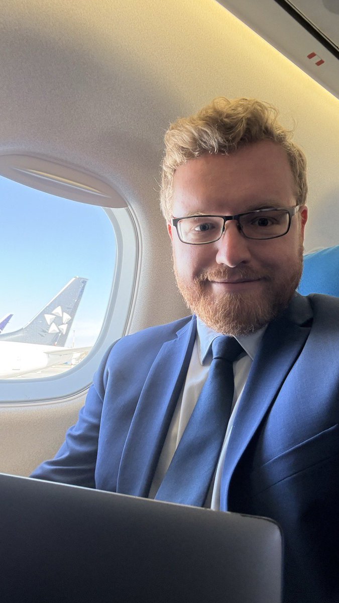 Dariusz Standerski tweet media