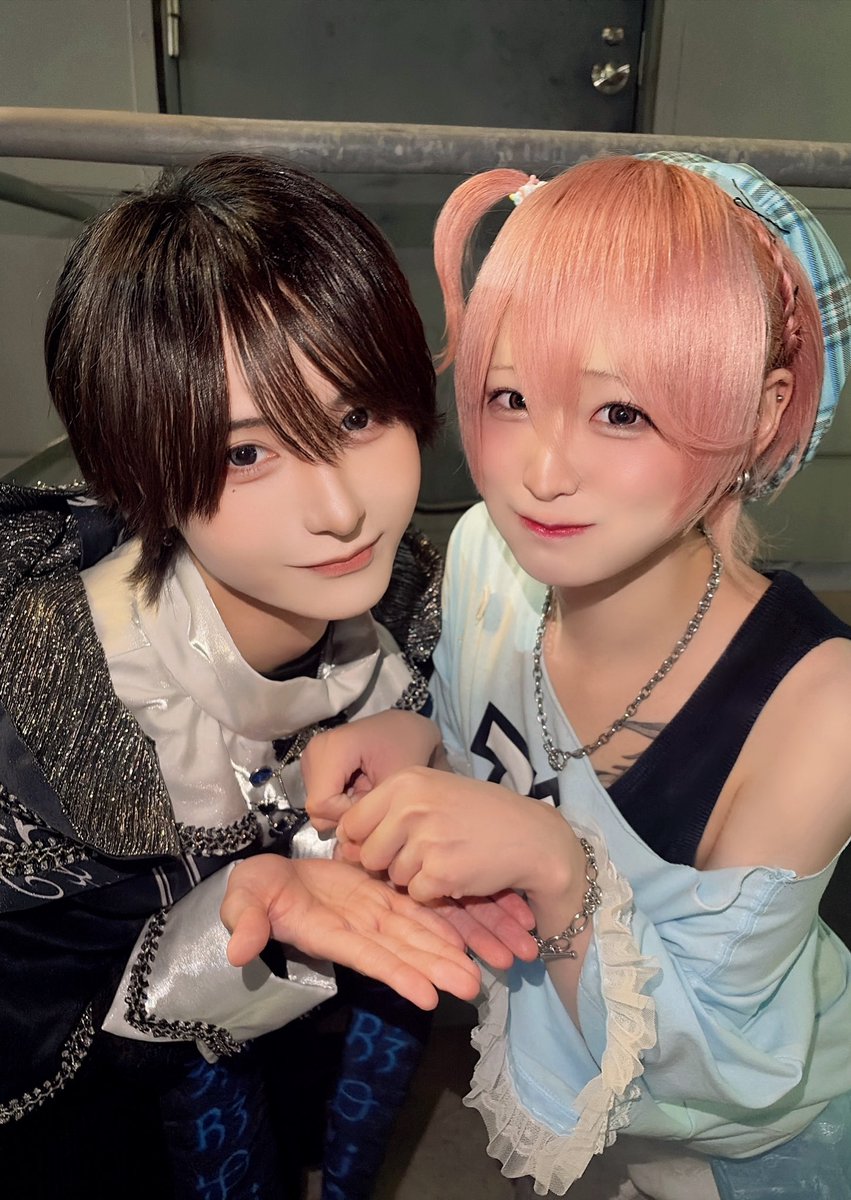 Himeto_radi's tweet photo. かなめさんと撮って頂きました！！！
お顔綺麗すぎるし、ダンスも歌も上手くて大好きです💙
僕ももっともっと頑張ります‼️ https://t.co/YboqgfNnhm