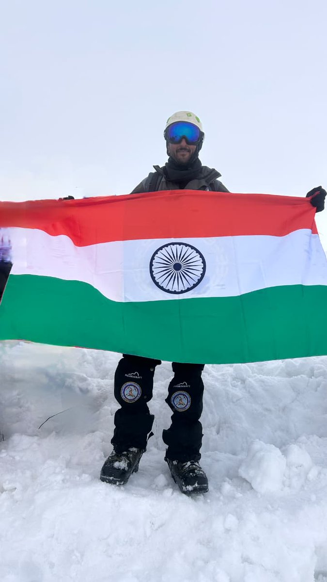 NCCGPHQSRINAGAR's tweet photo. Proud moment for J&K and Ladakh NCC Directorate! 🇮🇳 SUO Akhlaq Ahmad of 7 J&K Bn NCC, Kupwara, successfully summited Mount Jagakat Sukh (5,200 m) on 18 Jun 2026. Among 170 NCC cadets from across India, he emerged as the top performer and earned appreciation from the DG NCC. His achievement reflects exceptional courage, endurance, determination, and the true spirit of NCC—Unity & Discipline.
#NCC #JKLNCC #Mountaineering #YouthPower #UnityAndDiscipline #Kupwara #ProudMoment
@ddprsrinagar @CM_JnK @OfficeOfLGJandK @sakinaitoo @YouthSrinagar @dgyssjk @KupwaraTimes_ @KupwaraCops @dckupwara @KupwaraTimes @indepth_news @HQ_DG_NCC @NCCDteJKL @Gphqjammuncc @PRODefSrinagar @ChinarcorpsIA @NorthernComd_IA @adgpi @vatsvirendra1