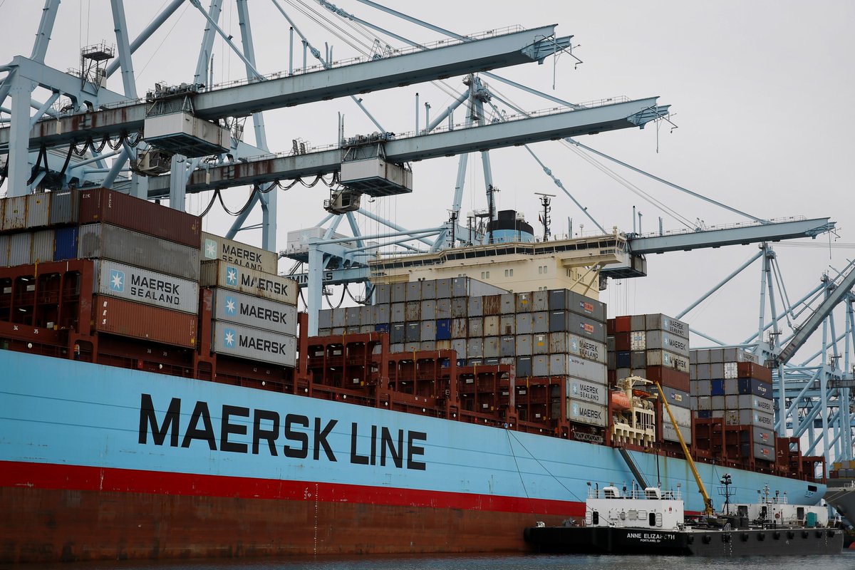 _LeagueShipping's tweet photo. Maersk blanks Northern Star 636S (Shanghai 6 Sep) and 639N (Tauranga 17 Oct) on Asia–Oceania. Second blanking of Capitaine Baret in 6 weeks. Brisbane imports covered via alternate routing. September southbound space will be tight.👉https://t.co/FroOA8Lkcc

#Maersk #Tauranga https://t.co/5O6zCoSNUE