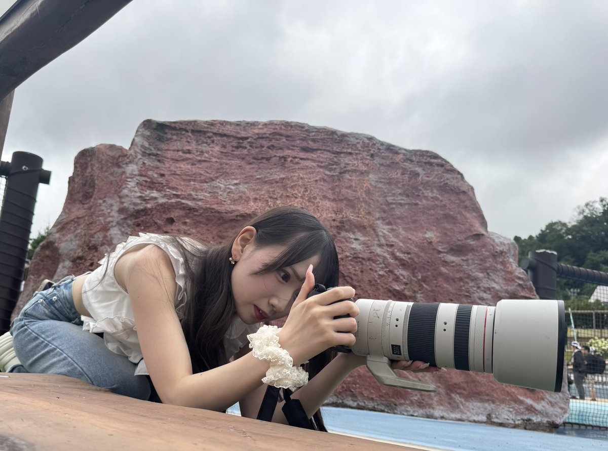 momoirokakumei's tweet photo. 山田莉愛ちゃんの撮影をしに行きました📸
@j_kiss_riara

📸志柿じゅみ @___Jumi 

#近代麻雀水着祭2026
#東京サマーランド
#いかなきゃキンマー https://t.co/qhXhkpDw5K