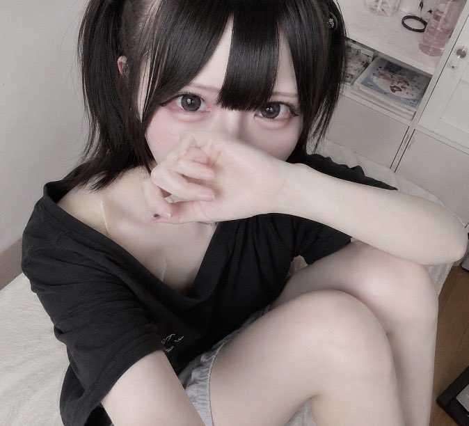 ema061022's tweet photo. ひまなひとー
#裏垢女子 #自撮り界隈 https://t.co/esM2MT2gRB