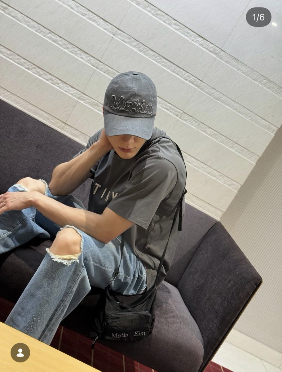 hello_hallyuid's tweet photo. guys ada yg masih cari matin kim cross bag yg jeno nct pake ini kaah? kl minat kubuka handcarry yes eta 6 juli ini, topinya jg bisaa

🏷️ jastip korea jeno jaemin jnjm https://t.co/1QwPTMY5nq