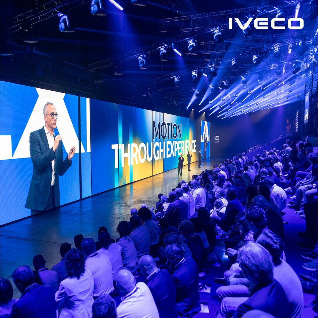 IvecoES's tweet photo. En #IVECOExperience2026, #SpiritoInMovimento cobró vida a través del diseño, la innovación y las personas.

Una nueva visión de IVECO, más premium y conectada, culminó con un auténtico aperitivo italiano y la inspiración de Alessandro Del Piero.

#IVECO #ItalianWay https://t.co/7bbee1tYHf