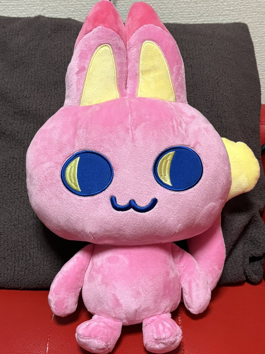 hamonyan's tweet photo. 前にムジカメンバーに似てるたまごっちの子がいるってツイート見かけてからずっと気になってたから取っちゃった
ムジカっちちゃんｽﾞ揃えたいな〜 https://t.co/MagGz69Gkf