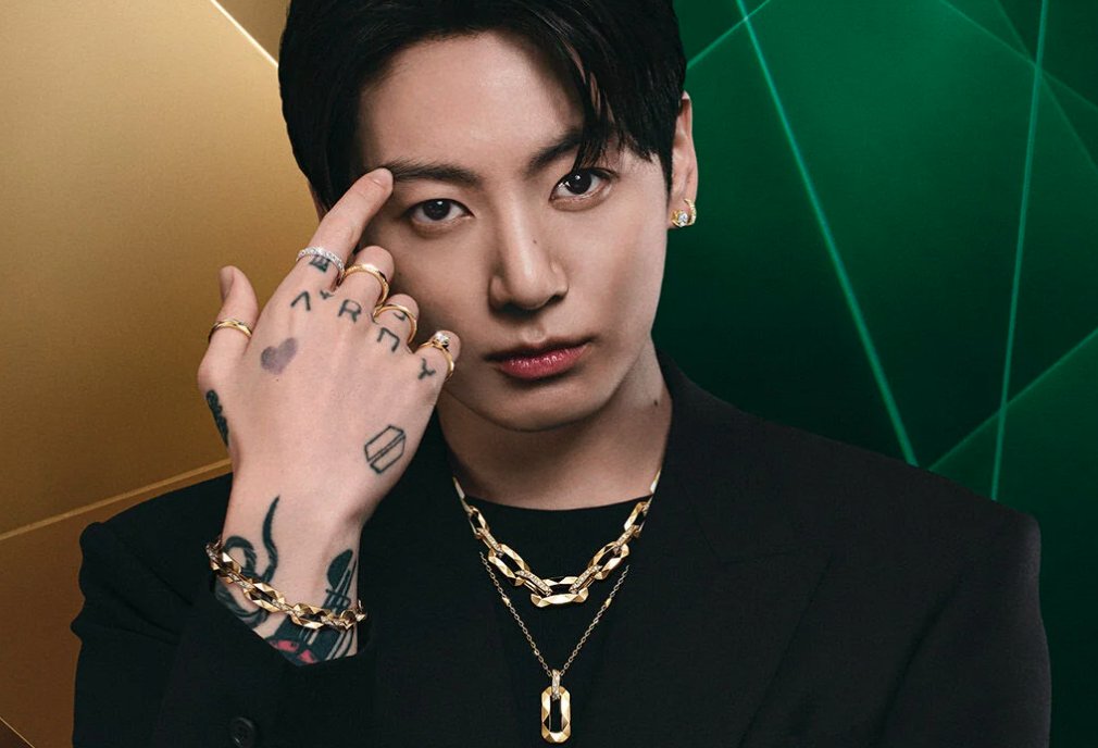 AboutMusicYT's tweet photo. "Jungkook is a cultural icon, known for his multifaceted talents."

- The CEO of Graff about Jungkook. https://t.co/A85EghYGxR