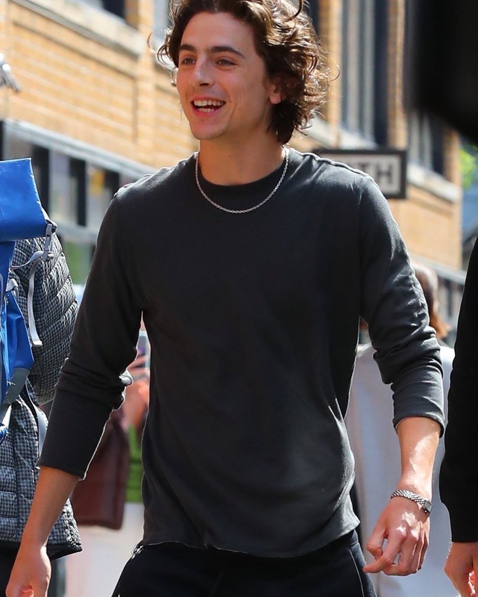 GlobalWatchClub's tweet photo. Timothée Chalamet wearing a ladies Cartier Panthere https://t.co/gv7YDhppC3