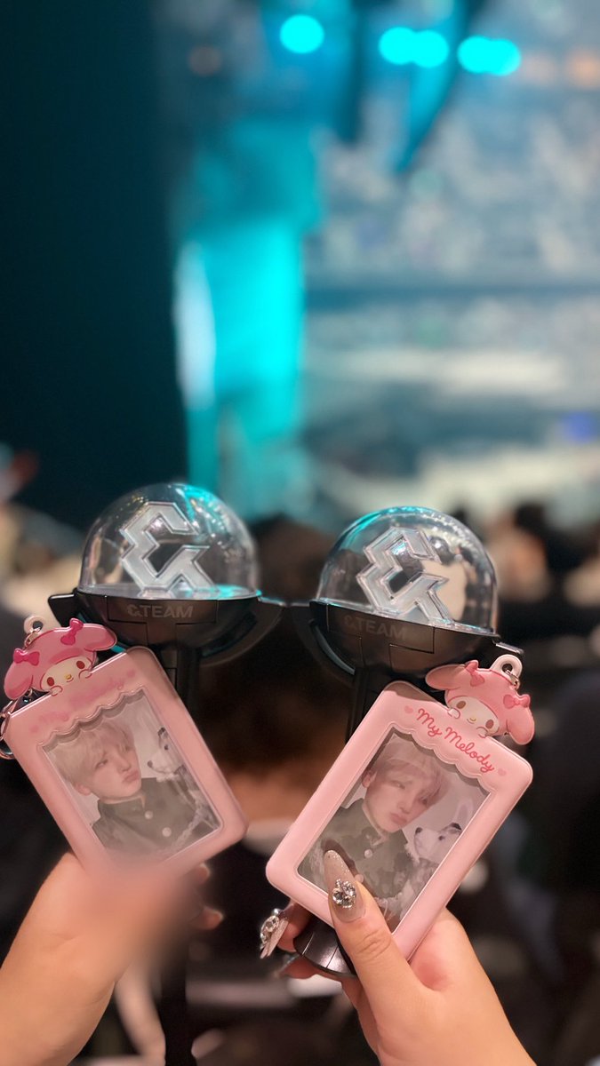 _ymnyn_'s tweet photo. 兵庫2日間さいっこうにたのしかった⭐️
ゆうまくんの登場世界一かっこよかったˆт-тˆ💘✩
今度は千葉で会おうね♩

#andTEAM 
#andTEAM_YUMA 
#ASIATOUR_BLAZETHEWAY
#BLAZETHEWAY_JAPAN https://t.co/sNom6bnBwy