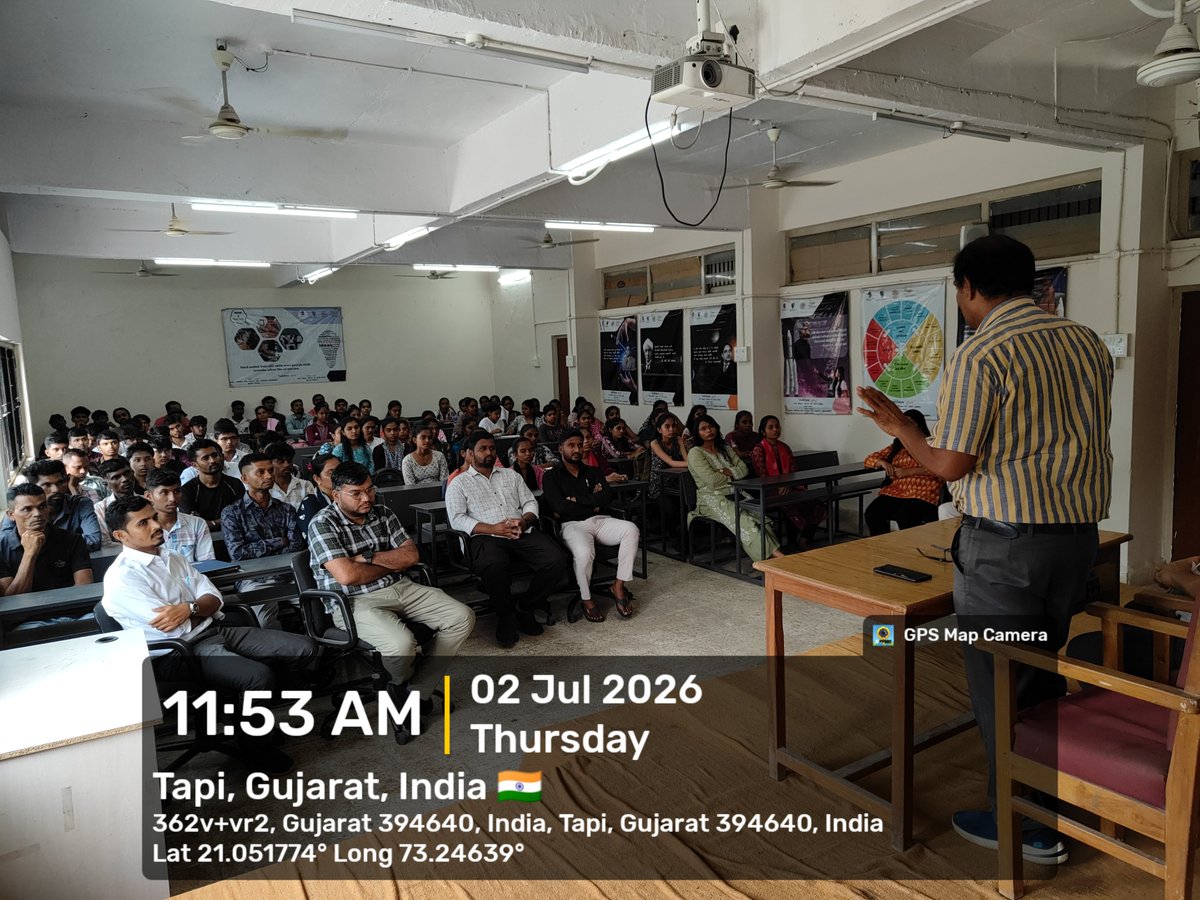 GSCValod's tweet photo. Government Science College, Valod welcomed FYBSc students with an engaging Orientation Programme, introducing them to academics, campus life, student support services, and opportunities for holistic development. Wishing our new students a successful and inspiring academic journey https://t.co/h2ql0ZY6LT