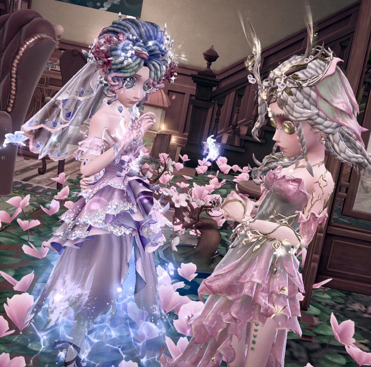 nyqunb's tweet photo. 庭師新衣装可愛すぎませんかт ‧̫ т https://t.co/Idm6FiAL5S