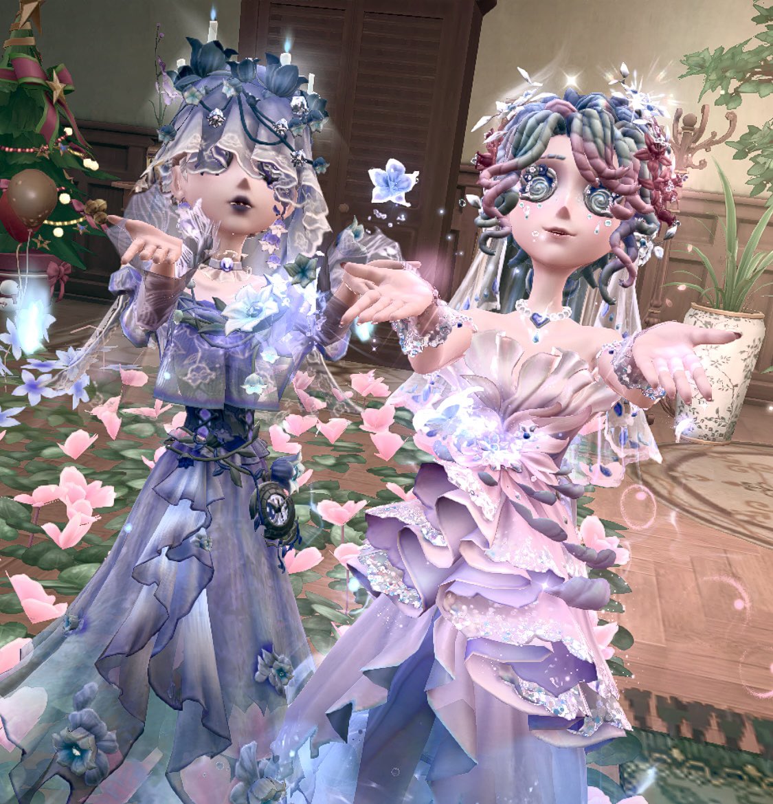 nyqunb's tweet photo. 庭師新衣装可愛すぎませんかт ‧̫ т https://t.co/Idm6FiAL5S