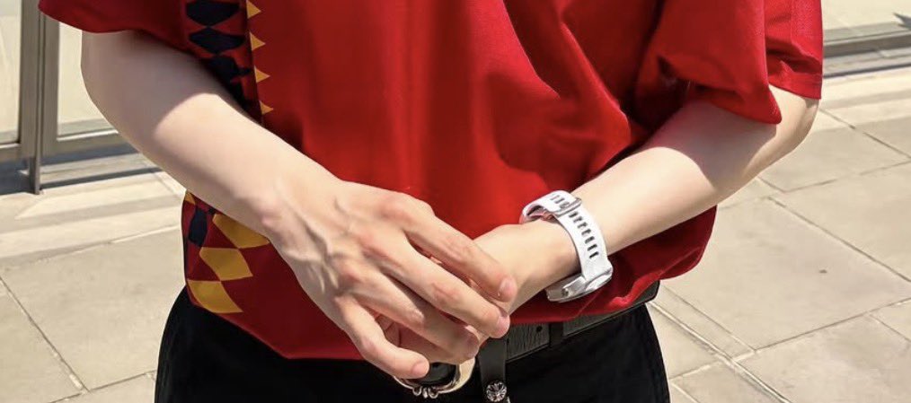 vicminb93's tweet photo. I am not okay 🥵🥵🥵🫦🫦🫦 https://t.co/mfAhzaU3sU