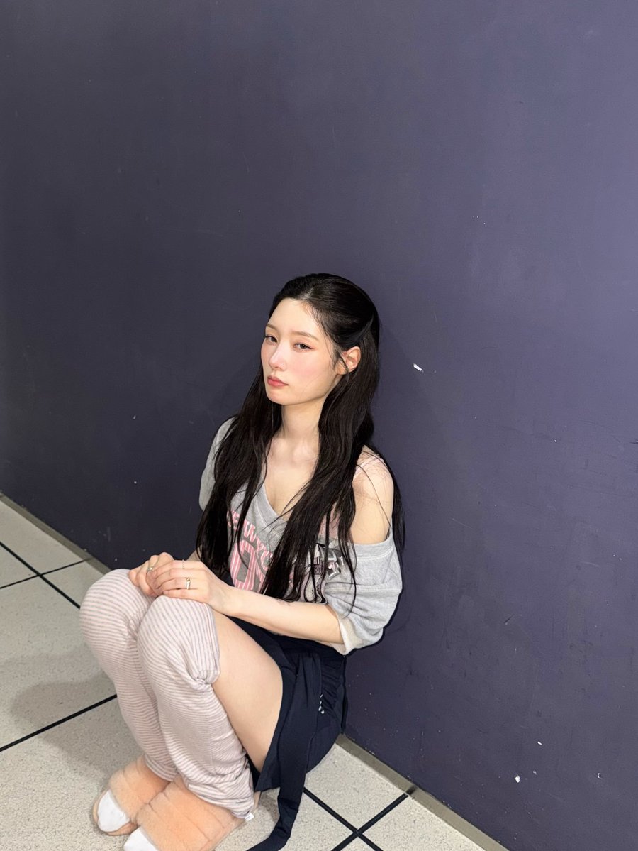 chachachaen1201's tweet photo. คนที่ทำหน้าดื้อได้น่ารักที่สุด ☺️ 
#정채연 #JungChaeyeon #จองแชยอน https://t.co/useypxi3q7