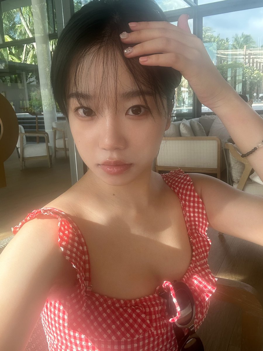sparklingjyr tweet picture