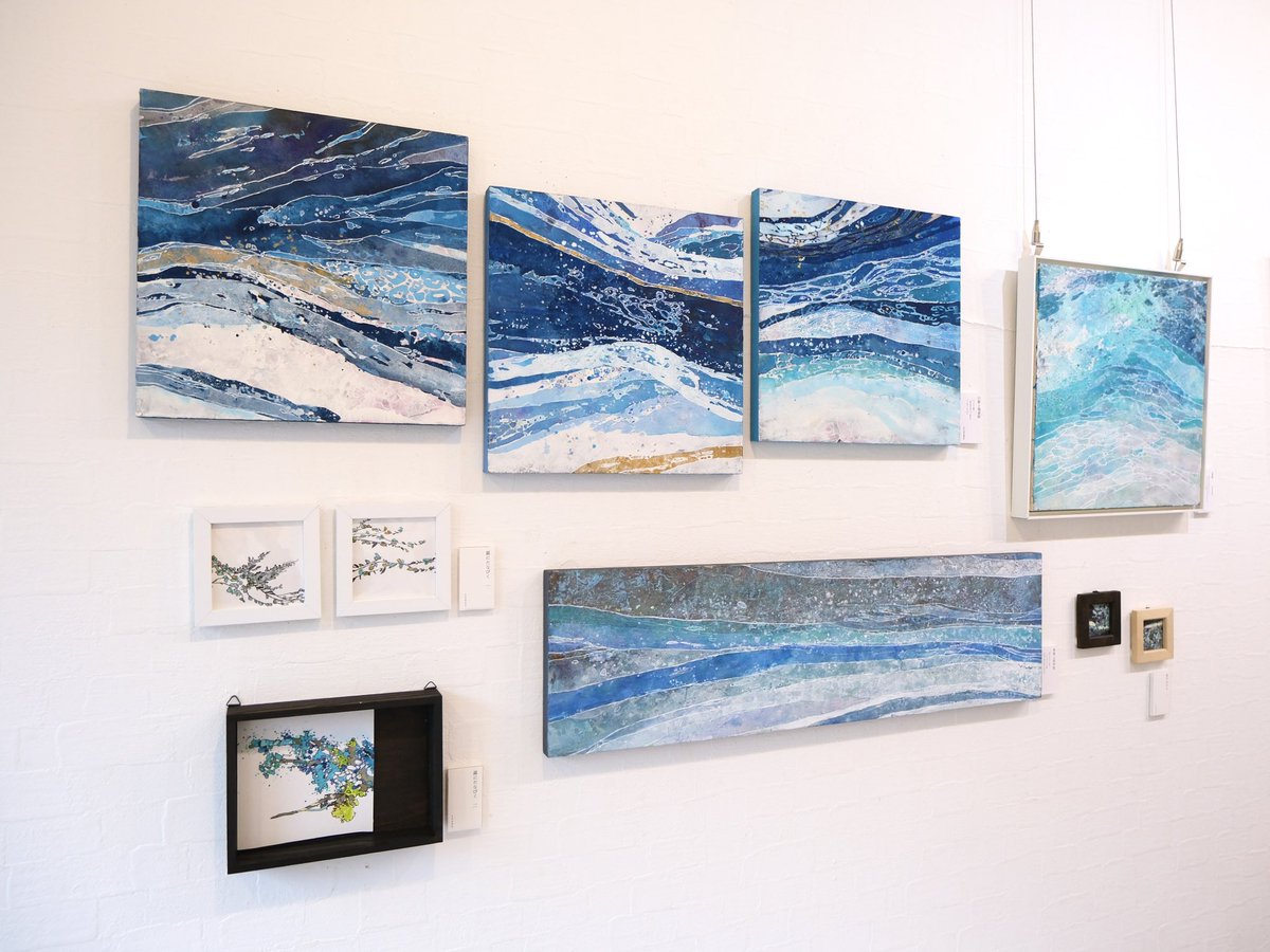 betweengallery's tweet photo. 【明日までの開催】

「Flow - 流れ」をテーマにした
8名の作家による企画展を開催中です！

“The Flow Exhibition”
6/27(土)〜7/3(金) 
11:00〜19:00

👤
小倉まお
坂本 りさ
佐藤篤/ATSUSHI SATO
湯本コウスケ
李 怡昇
いとう かな
akiko.yamaya
yay

#betweengallery #井の頭公園 #吉祥寺 https://t.co/LBe5IpUtQp